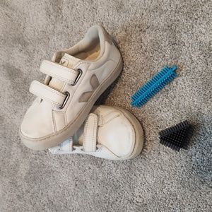 Toddler white Vejas